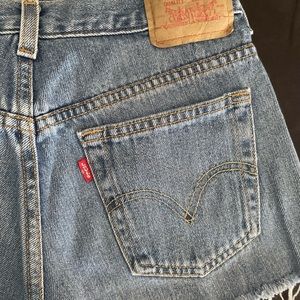 Levi’s shorts